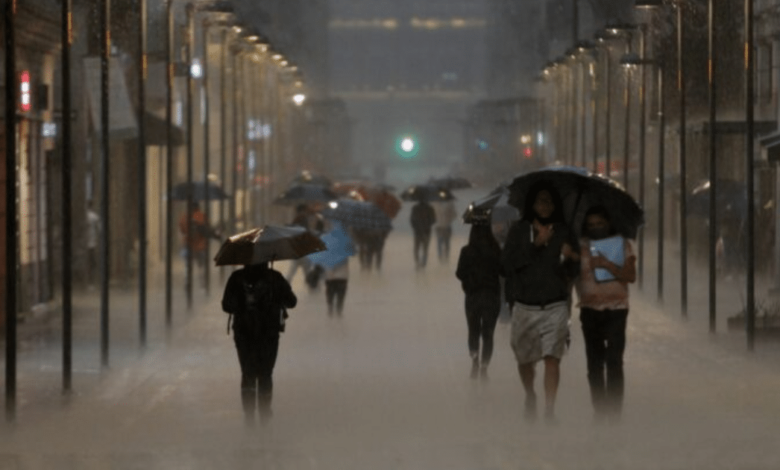 Lluvias intensas y ambiente extremo en varias regiones del país (Foto por Graciela López Cuartoscuro.com)