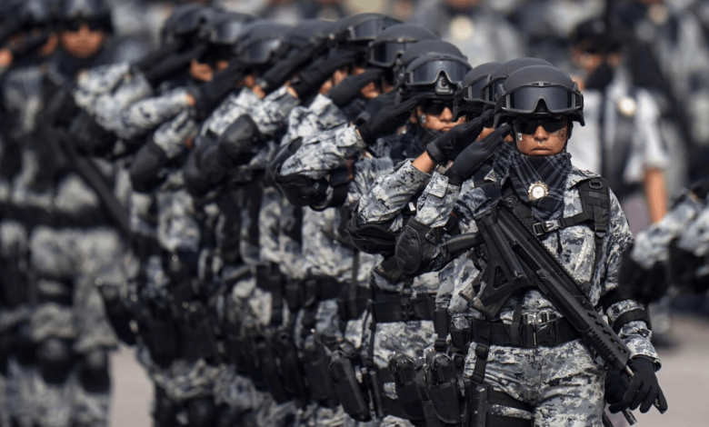 Presidenta Sheinbaum propone nueva Ley de la Guardia Nacional con control operativo del Ejército (Foto por Felix Marquez Associated Press)