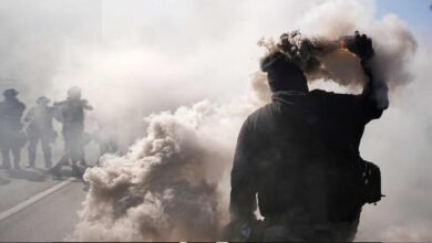 Policía lanza gases lacrimógenos contra protesta "No Kings" (Foto de internet)