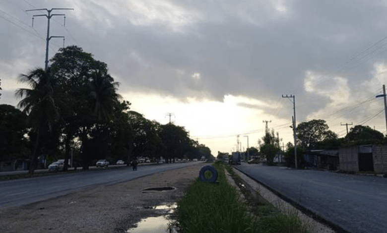Pronostican ambiente caluroso y lluvias fuertes para Tabasco
