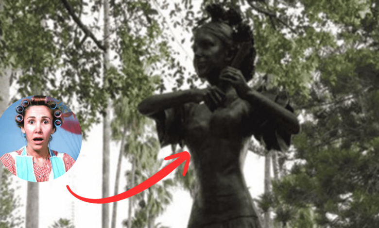 Convocan reunión para quitar estatua de Florinda Meza en su pueblo natal