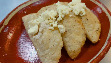 Empanadas de maíz con queso el antojito tabasqueño que conquista paladares