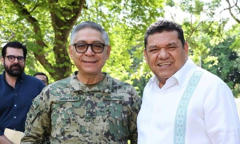 Gobernador de Tabasco se reúne con titular de la Semar
