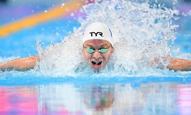 Léon Marchand destrozó la marca mundial de los 200 metros combinado individual