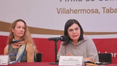 Centro crea comisión para la protección de niñez migrante y firma convenio con la OIM