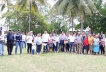 Comalcalco estrena carretera y electrificación que transforman comunidades