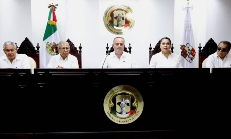 Conmovedor adiós a magistrados en el TSJ