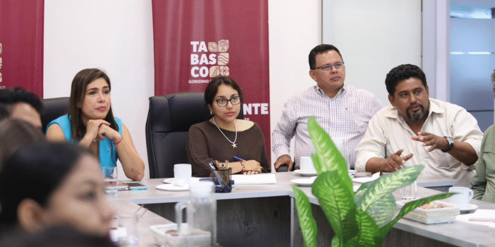 Con el objetivo de restaurar las áreas naturales e incentivar el cuidado del medio ambiente, diversas instituciones de gobierno se unen para la Jornada Estatal de Reforestación. La iniciativa, impulsada por el gobernador Javier May Rodríguez, prevé la siembra de 2.4 millones de árboles en el mes de octubre.