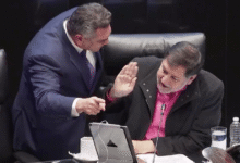 Alito Moreno y Fernández Noroña protagonizan pelea en el Senado durante entonación del Himno Nacional