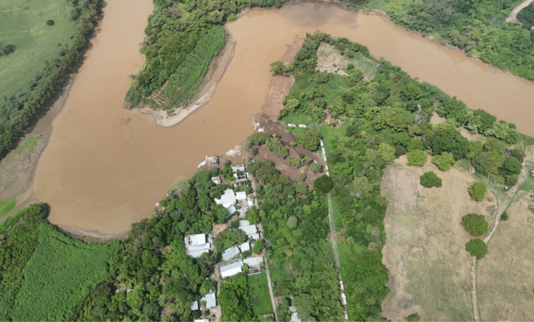 Obra hídrica contra erosión en El Cedral