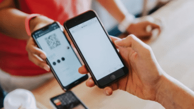 Pequeños comerciantes aceptarán pago con tarjetas vía celular