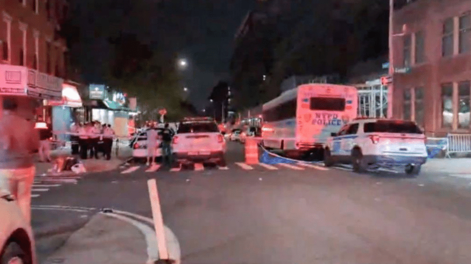 tiroteo Nueva York,tiroteo Brooklyn,Taste of the City,Crown Heights,tiroteo en club,tiroteo pandillas,violencia armada Nueva York,Eric Adams,Jessica Tisch,muertos tiroteo Nueva York,heridos tiroteo Nueva York,videos tiroteo Brooklyn,crimen organizado Nueva York,seguridad NYPD,tiroteo Estados Unidos