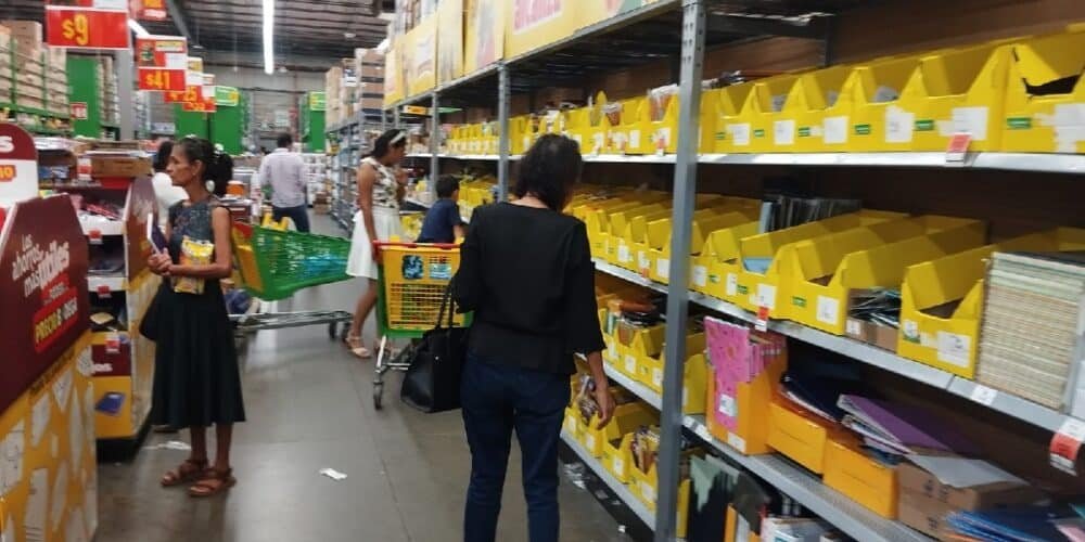 El regreso a clases más económico, una misión para los padres de familia (Foto de internet)