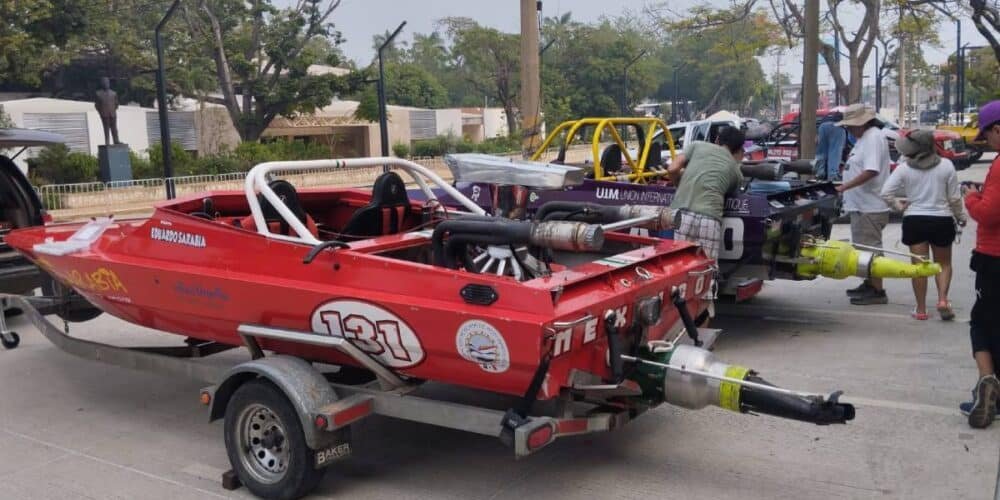 ¡Rugido en el Grijalva! Las lanchas de la '50 Leguas' ya están en Villahermosa