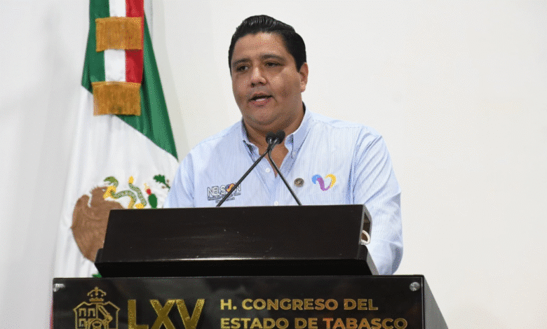 La iniciativa de ley busca reformar el título de la Ley que crea la institución para honrar sus orígenes y la memoria de sus fundadores, revirtiendo la decisión de 1998.