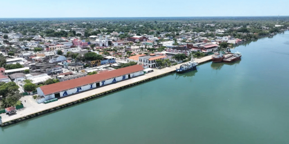 Frontera, el Pueblo Mágico de Tabasco que une playas vírgenes, pantanos y tradición portuaria