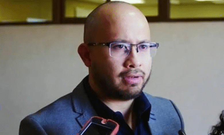 INE niega que se proponga la desaparición de los Oples