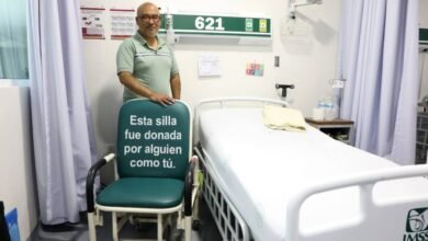 Invita Fundación IMSS a la población a sumarse a la campaña sillas-cama de acompañamiento 2025