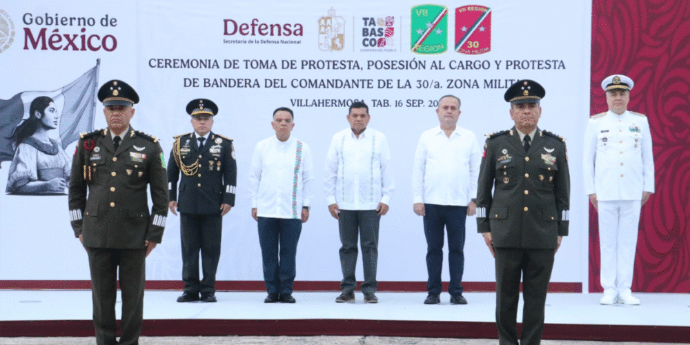 Presencia Gobernador toma de protesta del General Jesús Alejandro Adame Cabrera como nuevo mando de la 30ª Zona Militar