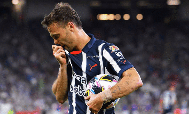 Sergio Canales entra en la pelea por el liderato de goleo de la Liga MX