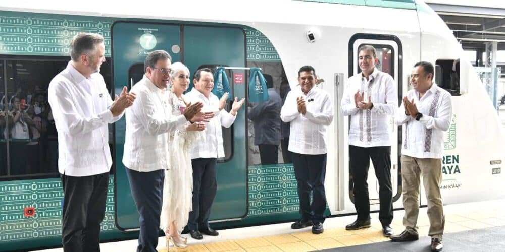 Tabasco celebra la entrega del distintivo Hecho en México al Tren Maya, símbolo de soberanía y fuente de bienestar para las y los mexicanos, afirma Javier May