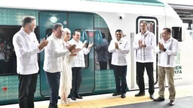 Tabasco celebra la entrega del distintivo Hecho en México al Tren Maya, símbolo de soberanía y fuente de bienestar para las y los mexicanos, afirma Javier May