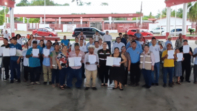 Tabasqueños de Jalpa y Cunduacán concluyen sus estudios