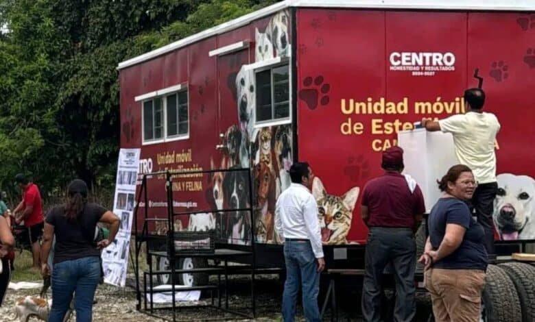 Unidad Móvil de Esterilización atiende a decenas de mascotas en Centro