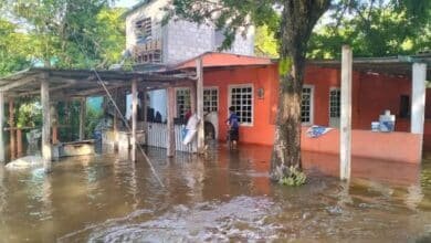 15 viviendas afectadas en Balancán por crecimientos de ríos