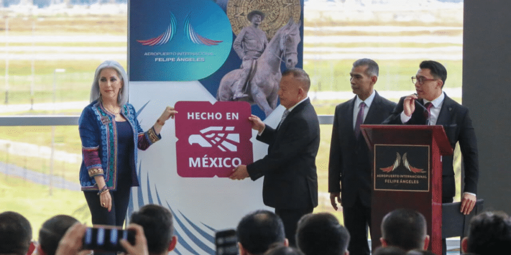 AIFA y Mexicana de Aviación reciben el distintivo “Hecho en México” por su contribución a la industria nacional