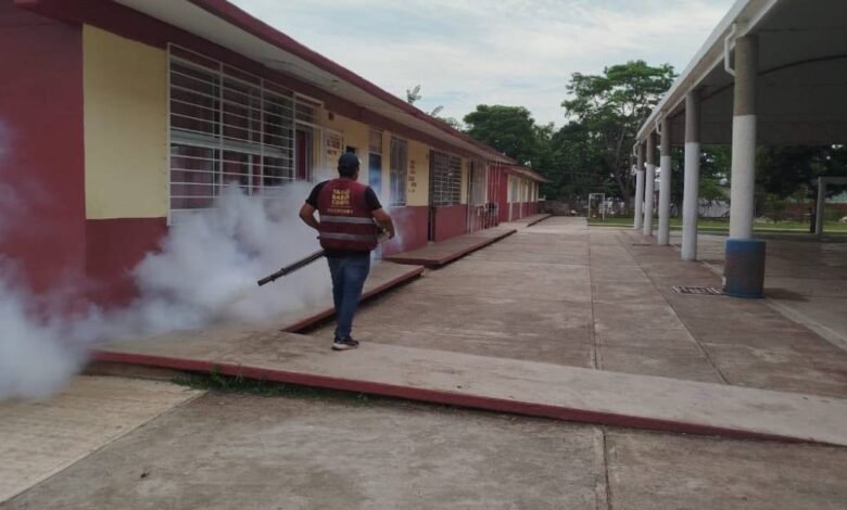 Escuelas blindadas contra el dengue