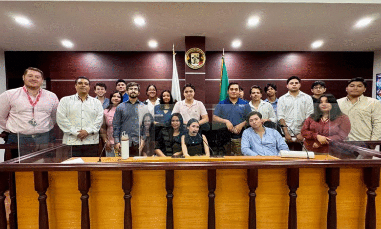Estudiantes de Derecho viven la práctica en el TSJ