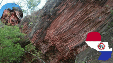 Fuego en la roca Cerro Koi, la maravilla geológica de Paraguay que solo existe en tres lugares del mundo