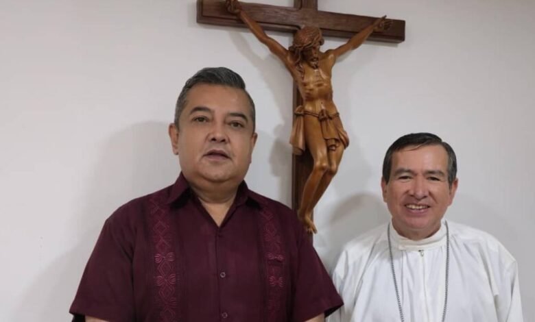 Gobierno de Tabasco otorga títulos de propiedad a la diócesis, beneficiando a comunidades