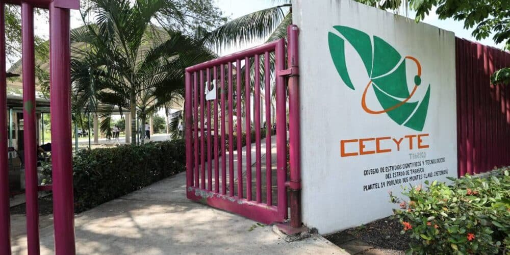 Graduados del CECyTE recibirán dos nuevos certificados en el próximo ciclo escolar