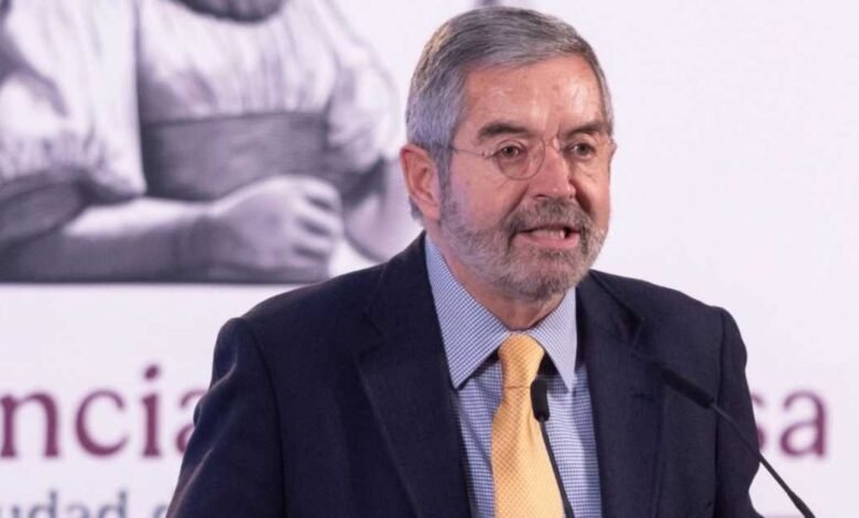 Juan Ramón De la Fuente alista reunión interparlamentaria