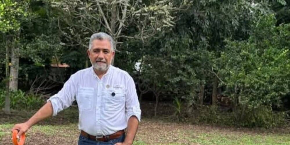 Llama comisión de auditoría a oposición a "dejar la comodidad" y sumarse a recorridos de obra