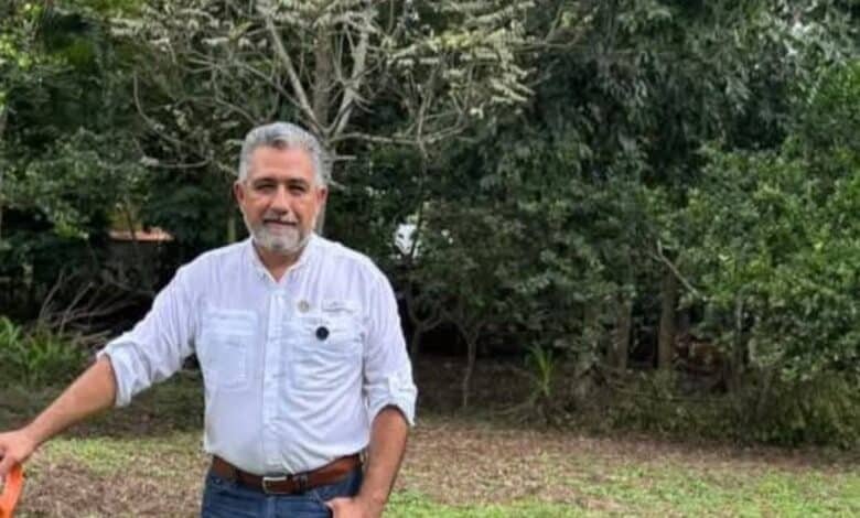 Llama comisión de auditoría a oposición a "dejar la comodidad" y sumarse a recorridos de obra