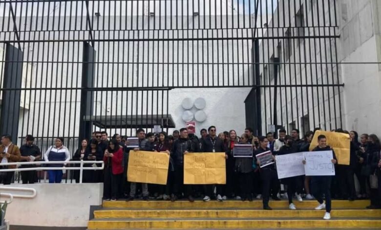 SAT abierto al diálogo con trabajadores tras paro de labores