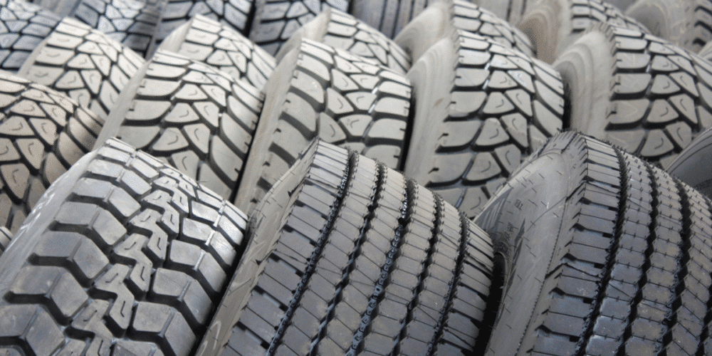 Abren centro de acopio de llantas en Villahermosa para reforzar combate contra el dengue