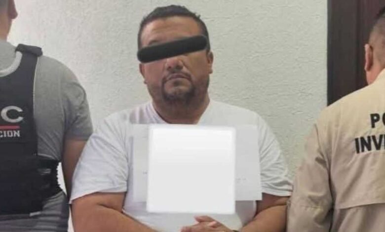 Cae ex director de tecnológico por extorsión