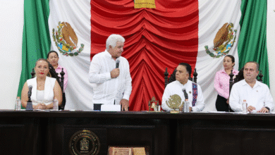 Ante la eventual salida de Evaristo Hernández Cruz, el secretario de Gobierno, José Ramiro López Obrador, afirmó que el partido guinda no será afectado y recordó que las candidaturas se definen únicamente por encuesta.