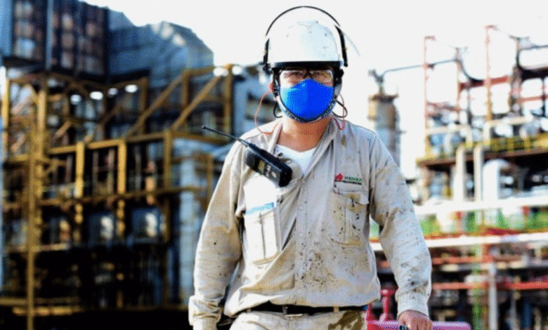 Pemex abona una parte significativa de sus compromisos de 2024, dando esperanza a proveedores locales.