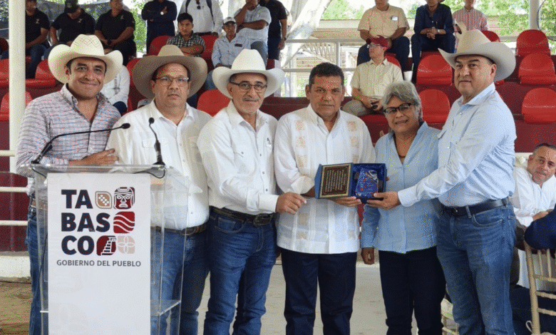 Ganaderos de Tabasco reconocen a May por la Nueva Era de Competitividad