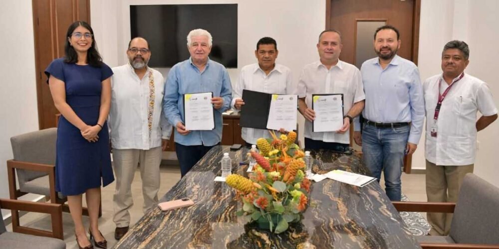 Gobierno y Poder Judicial firman convenio para eliminar papel y agilizar trámites