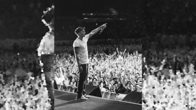 A más de dos décadas de su explosión global, repasamos la historia del artista que cambió el hip-hop para siempre: sus comienzos traumáticos, su ascenso meteórico, sus batallas personales y su legado como uno de los mejores raperos de la historia.