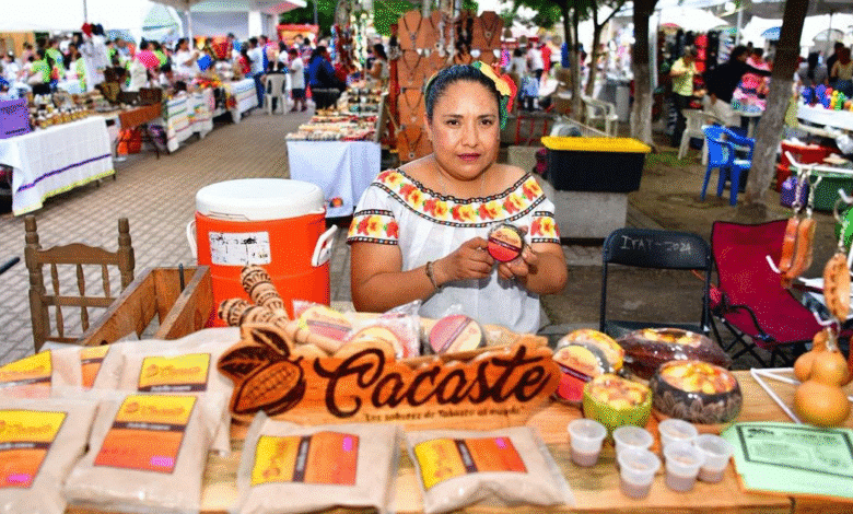El evento contará con un componente esencial en el que se trasladará a los visitantes desde el origen del cacao, su comercialización y el procesamiento para la venta.