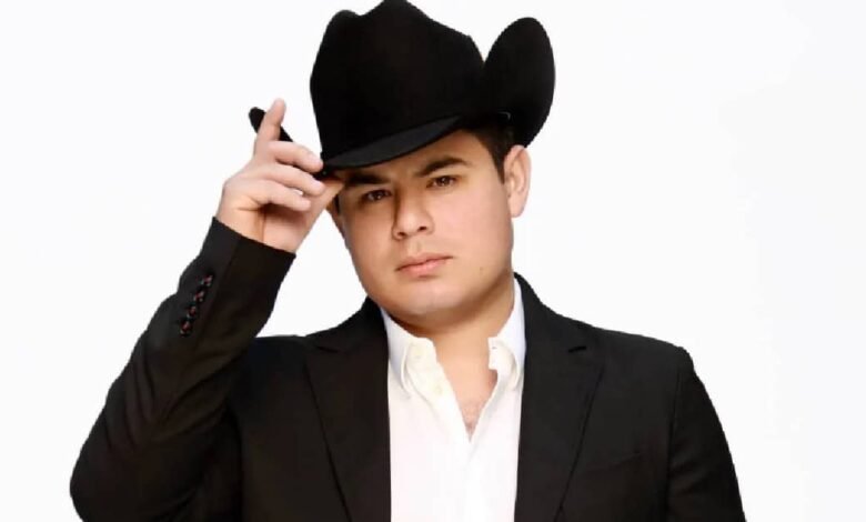 ¿Qué pasa con el cantante Alfredo Olivas? (Foto de internet)