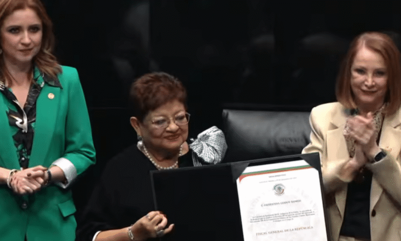 Banqueros respaldan a Ernestina Godoy como nueva Fiscal General de la República
