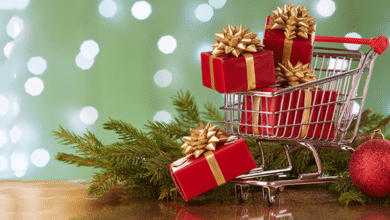 ¿Comprar en tienda física o en línea? E-commerce transforma Navidad 2025 (Getty Images/iStockphoto)